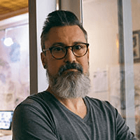 Mark R.